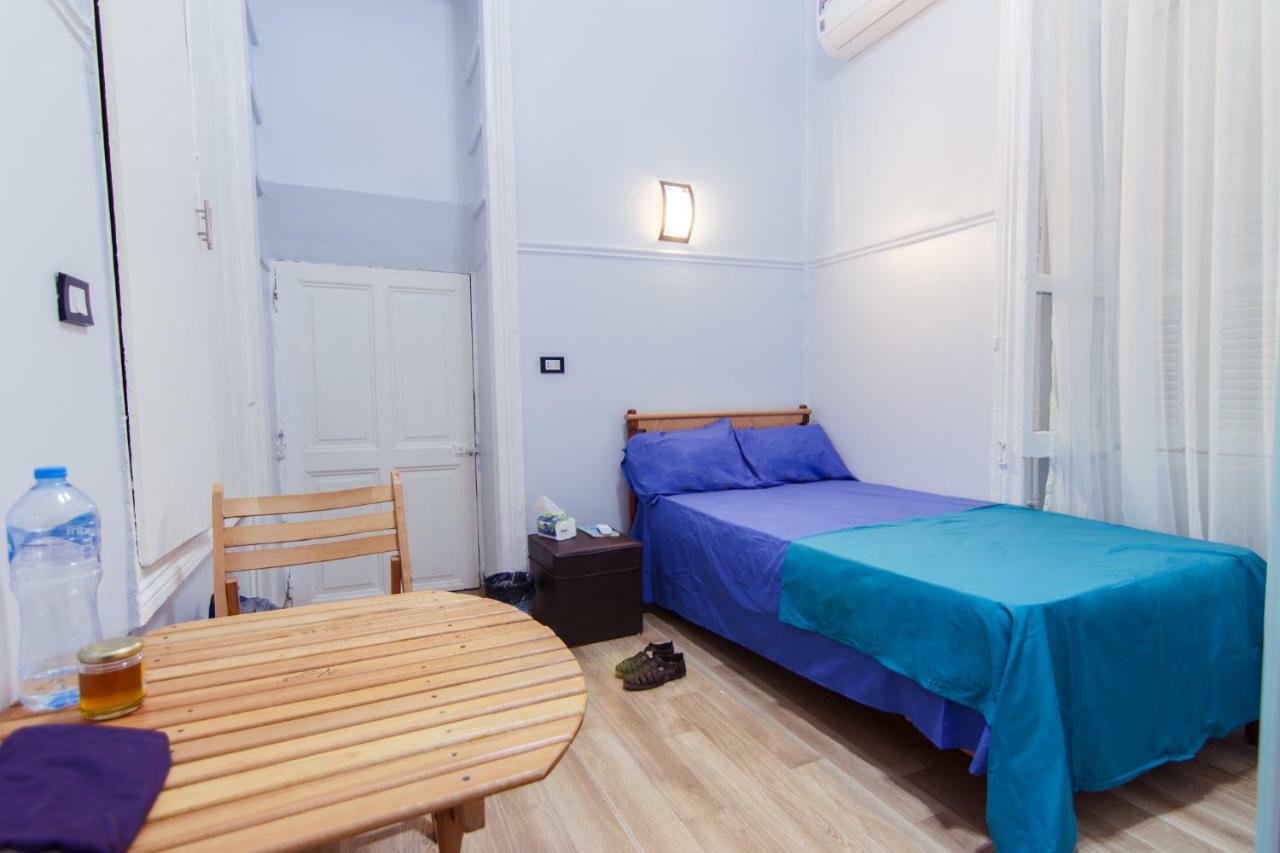 Hostel Eden *